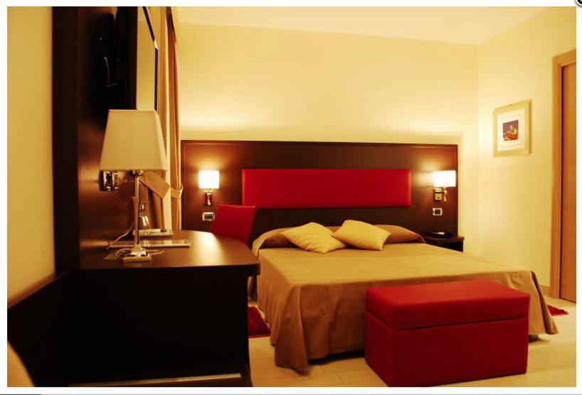 Hotel Welcome Сан Бенедето дел Тронто Екстериор снимка
